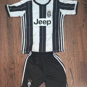 Ronaldo Juventus boys soccer jersey with matching shorts